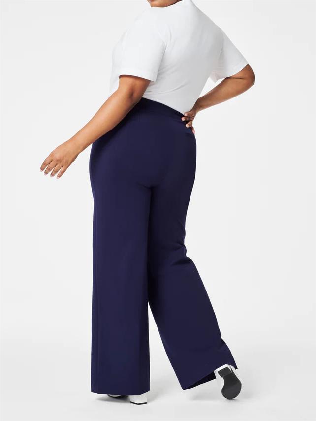 Elegant and Shaping FitCurve™ Pants